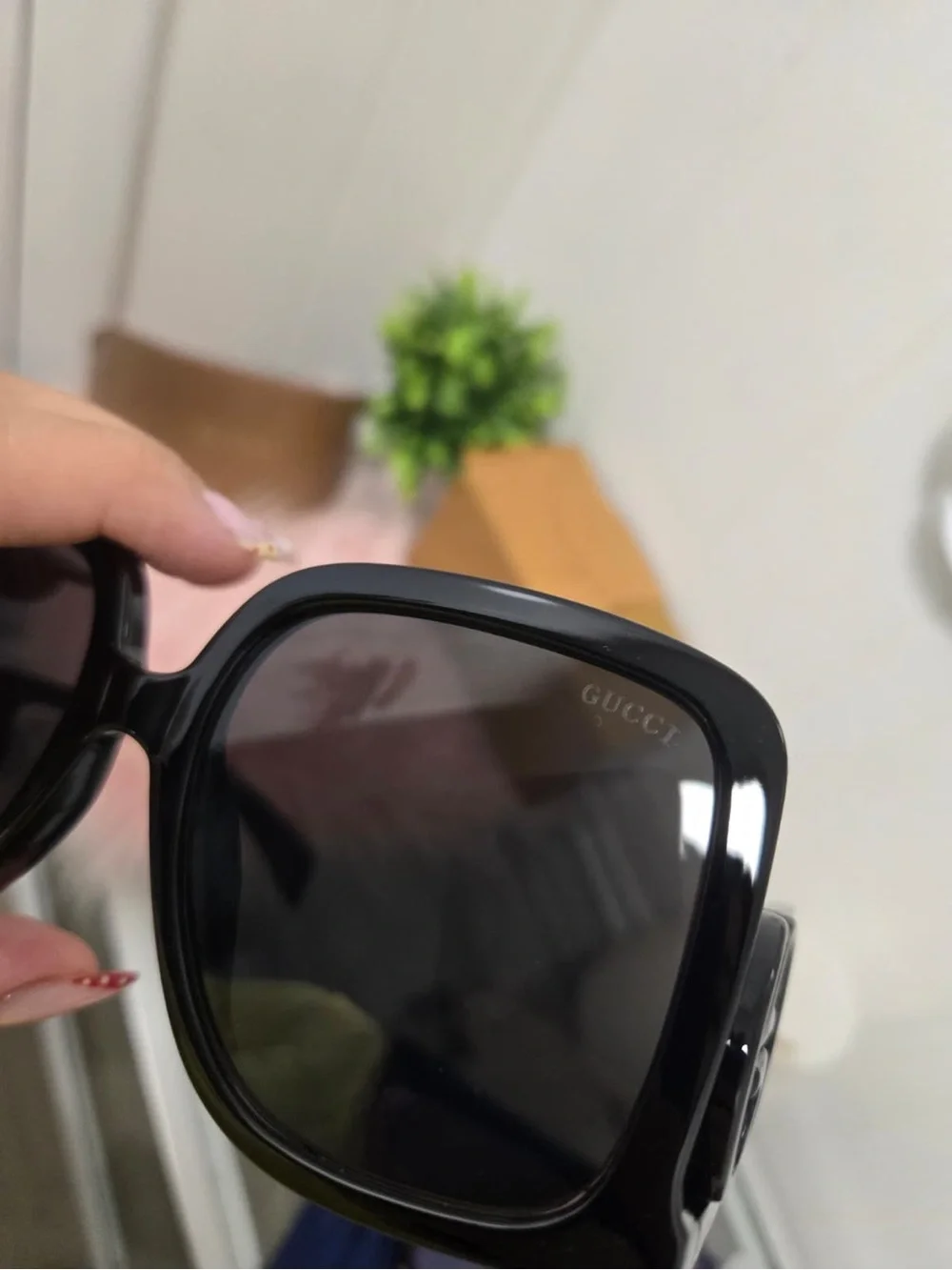 Gucci Black Oversized Logo Square Sunglasses